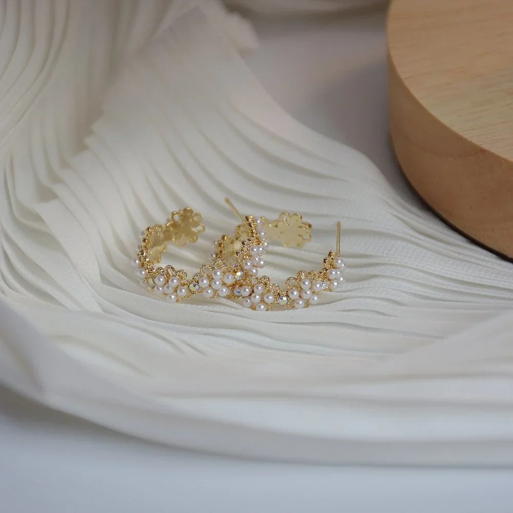NEW 14K Gold Plated Pearl Flower Hoop Earrings